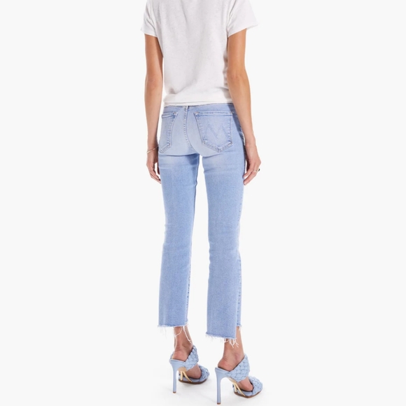 MOTHER The Insider Crop Step Fray Jeans - Picture 3 of 15